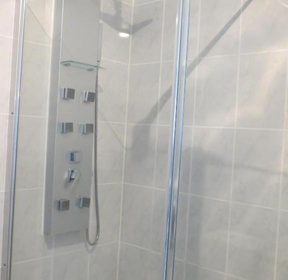 تختخواب و صبحانه Chambre D Hotes Champagne Laval Louis