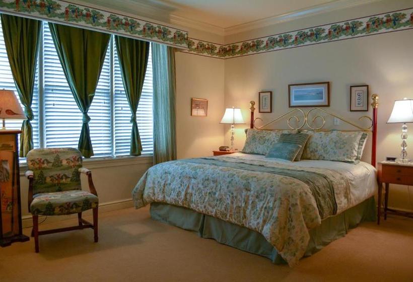 민박 Oakmont Inn