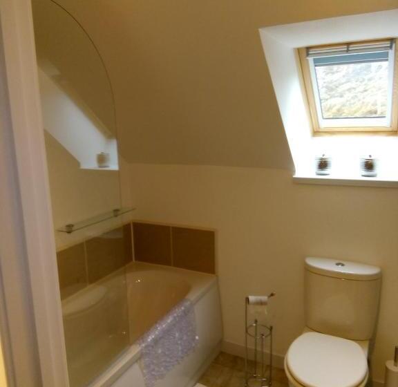 ベッドアンドブレックファースト Garroch House