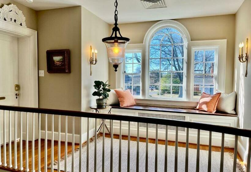 ベッドアンドブレックファースト The Holly And Ivy Inn