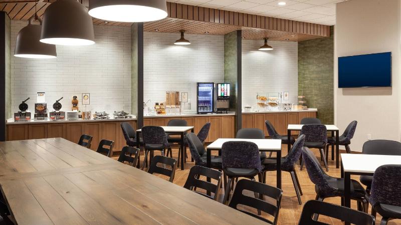 Отель Fairfield Inn & Suites By Marriott Wellington West Palm Beach