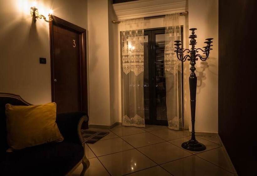 Garni Hotel Atrium