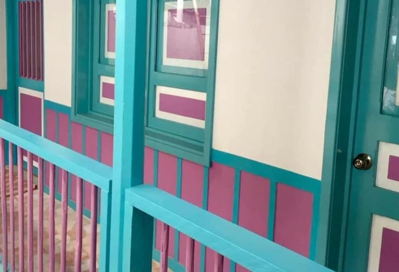 پانسیون Hostal Don Julio