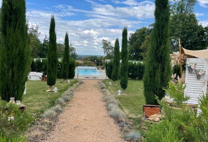 پانسیون Le Domaine