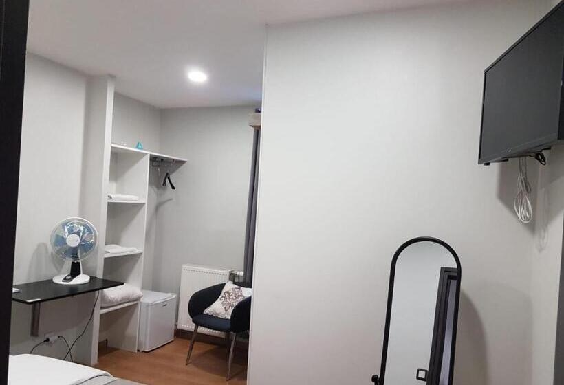 Bed and Breakfast Hameau Des Essarts