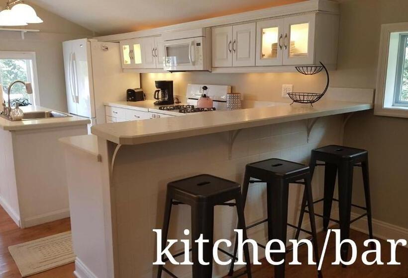 مبيت وإفطار Mansion Farm Inn