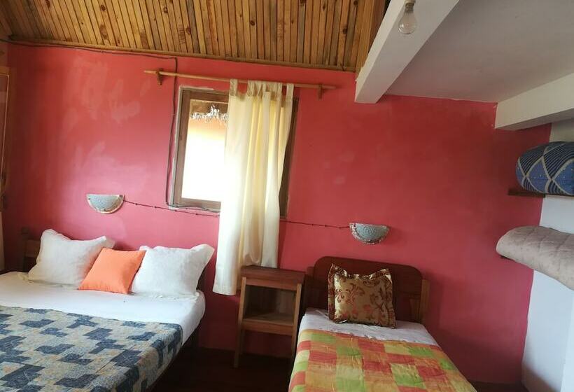 Goyave Hotel & Voyage