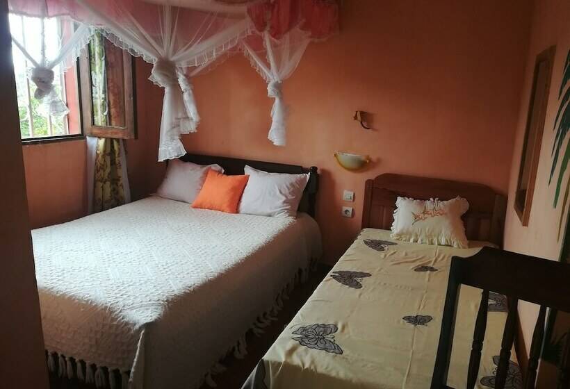 Goyave Hotel & Voyage