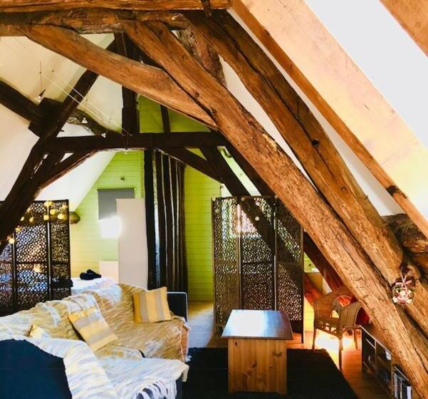 Отель Domaine De Vandenesse Et Spa