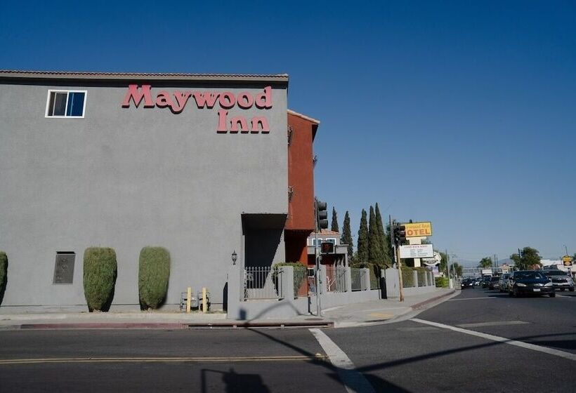 מוטל Maywood Inn