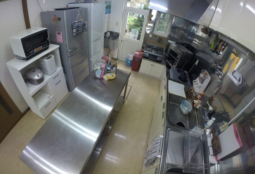 پانسیون Okushiri Guesthouse Imacoco   Hostel
