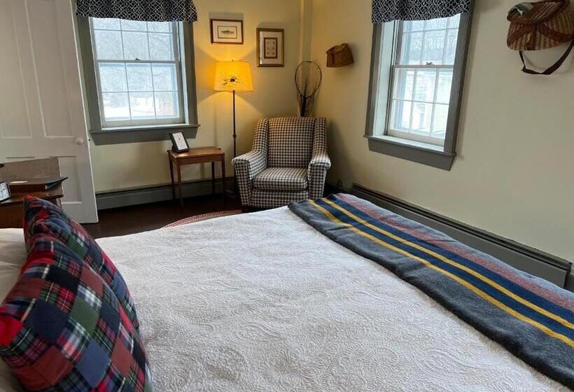 הוסטל Shoreham Inn Bed & Breakfast
