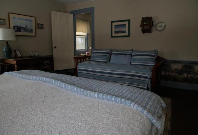 הוסטל Shoreham Inn Bed & Breakfast
