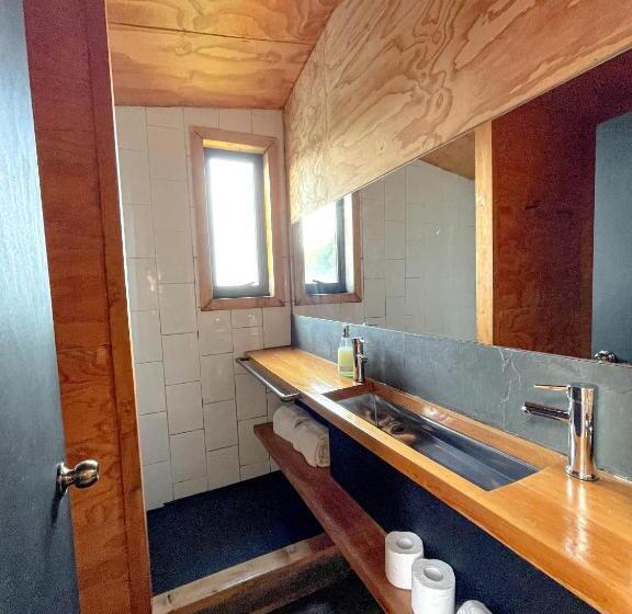 مبيت وإفطار El Coo Lodge