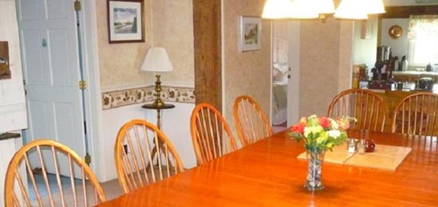Bed and Breakfast The South Glenora Tree Farm