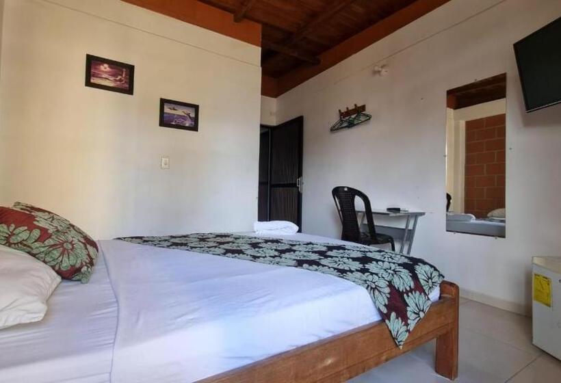 هتل Bahía Yubarta