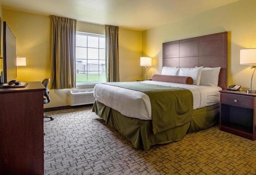 Отель Cobblestone Inn & Suites   Soda Springs