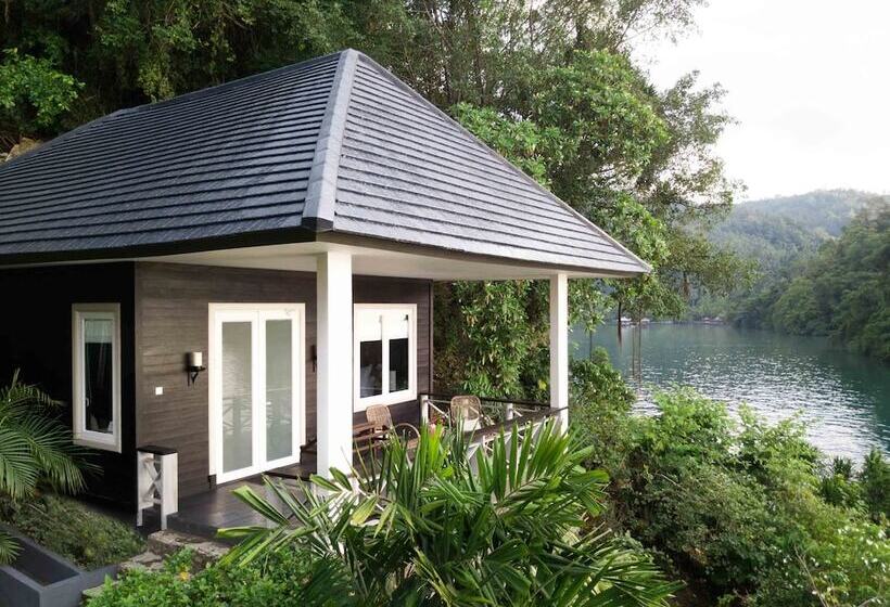 Lembeh Resort