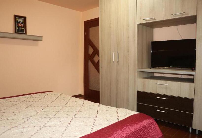 بنسيون Amelia House