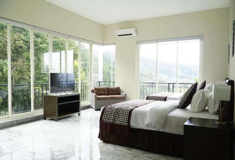ペンション Arainn Bed & Breakfast Tretes Prigen By Ecommerceloka
