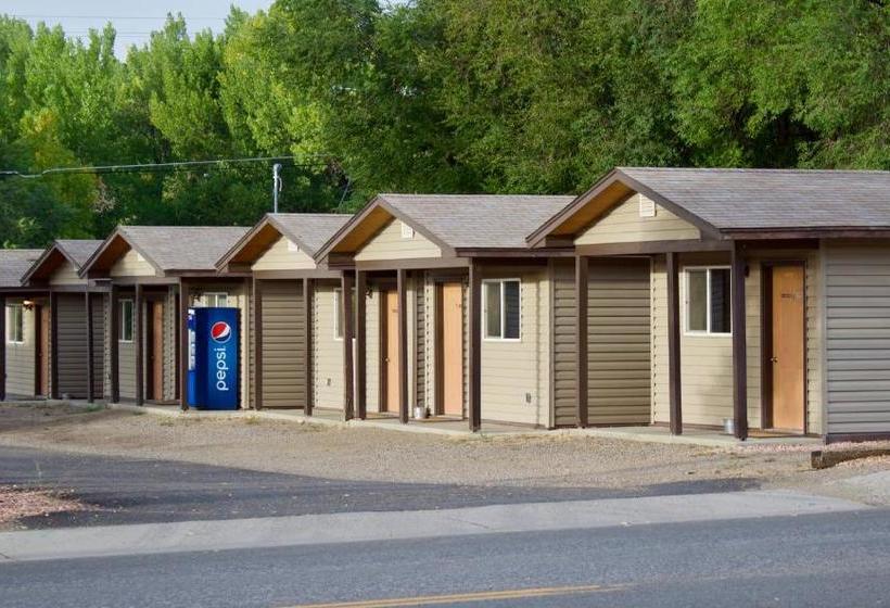 بنسيون Moosehead Lodge