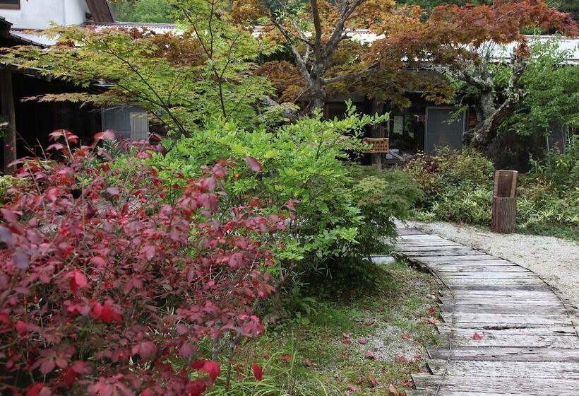 ریوکان Takimi Onsen Inn That Only Accepts One Group Per Day