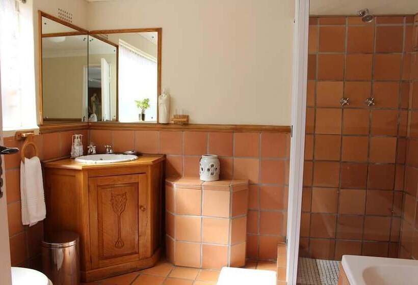 민박 Chez Esme Guest House
