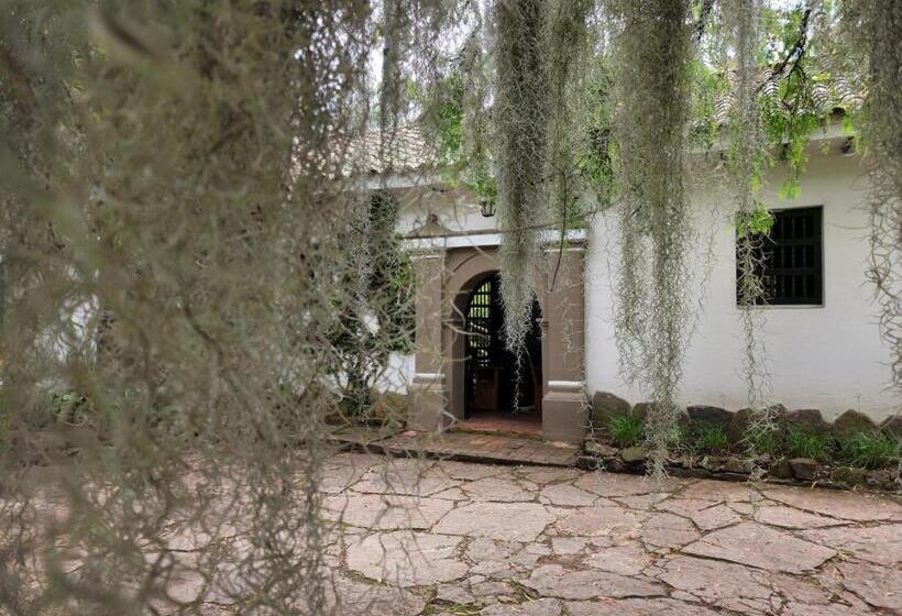 Bed and Breakfast Hacienda Suescún 300 Años De Historia