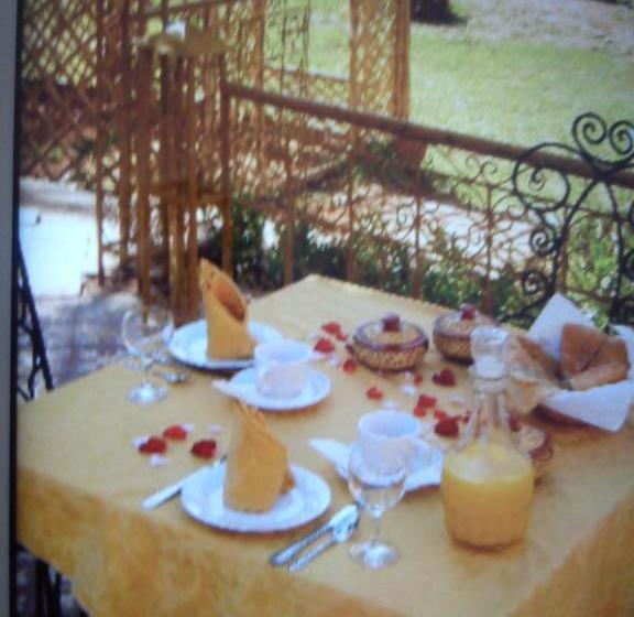 مبيت وإفطار Kasbah Itrane