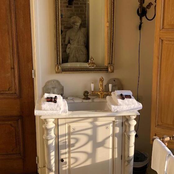 تختخواب و صبحانه Kasteel Sterkenburg