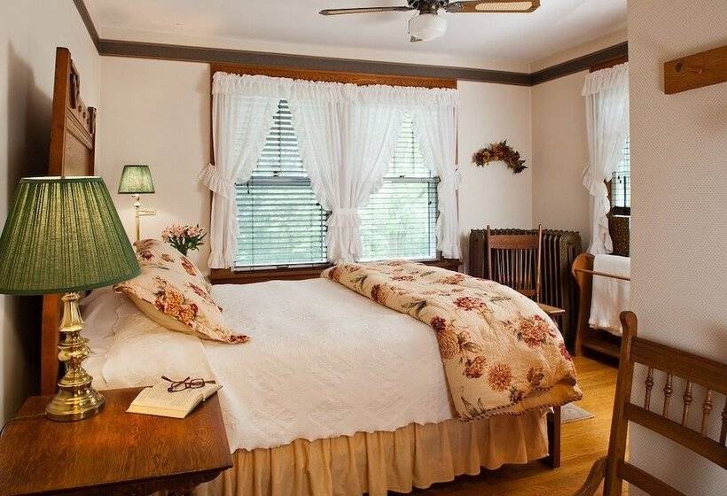 צימר The White Oak Inn