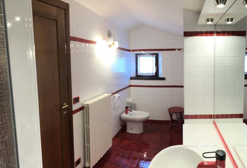 צימר Villa Fior Di Robinia