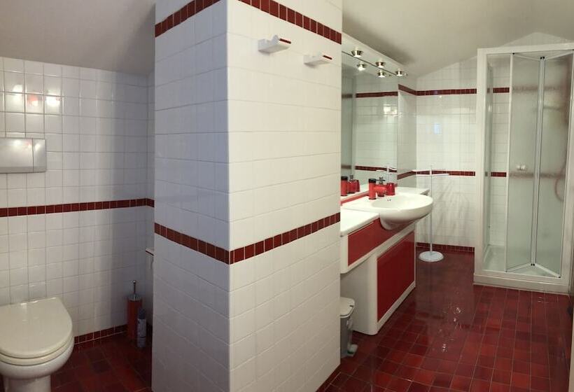 צימר Villa Fior Di Robinia