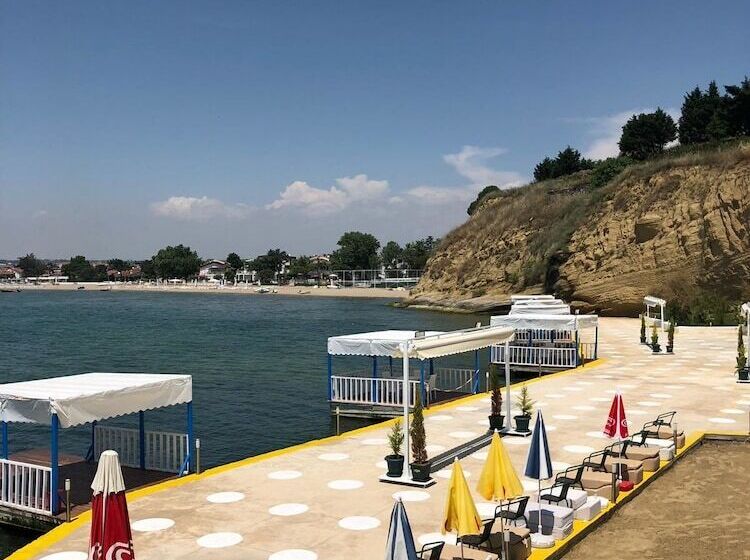 هتل Family Resort
