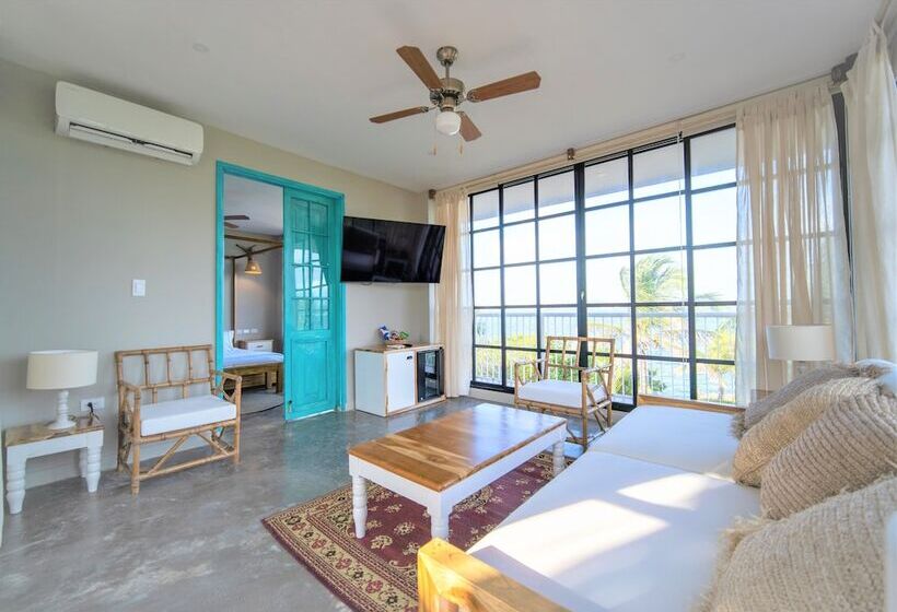 هتل Fenix Beach Cartagena