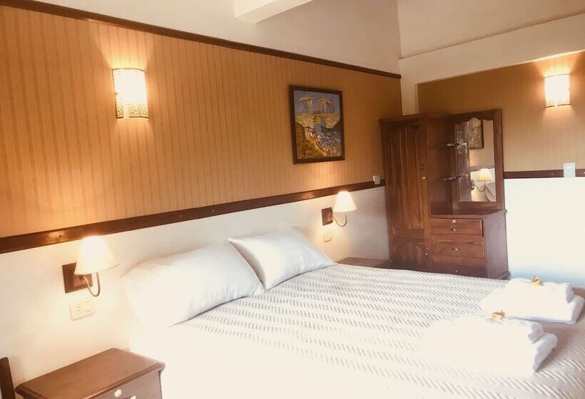 هتل La Vida Es Bella