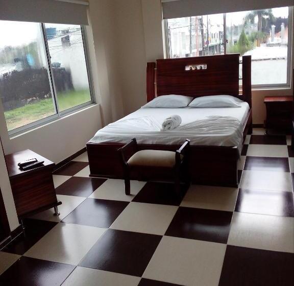 هتل Prado Country