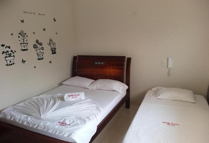 هتل Prado Country