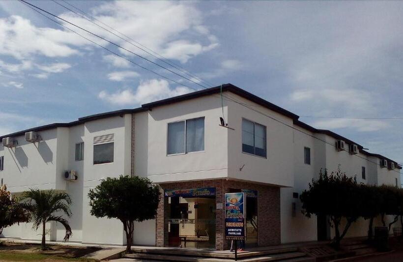 هتل Prado Country