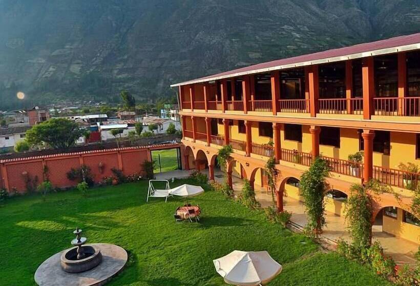 هتل Qasana  Plaza Calca