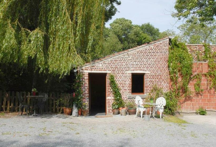 هتل Restaurant La Ferme De Grambais