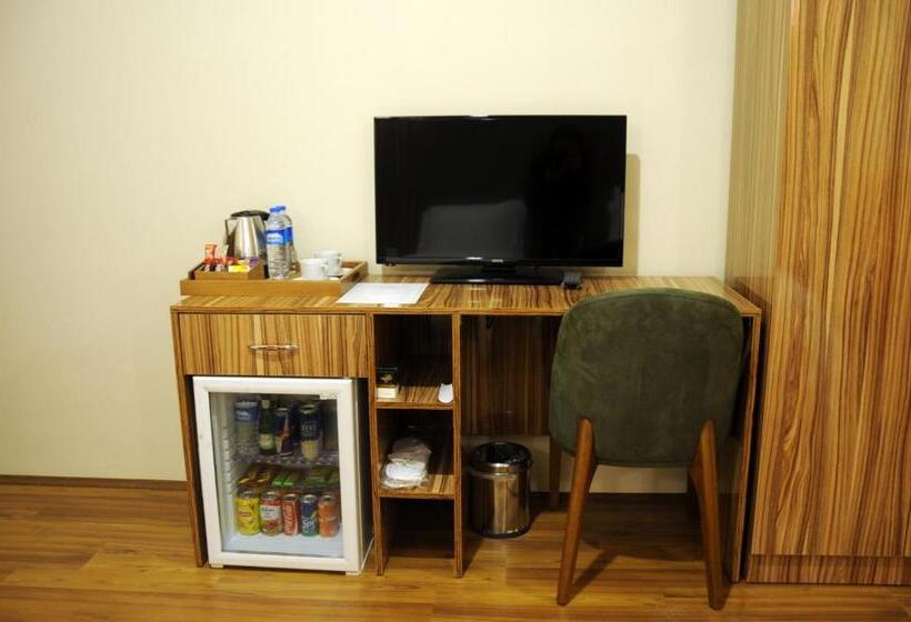 هتل Tehran Boutique