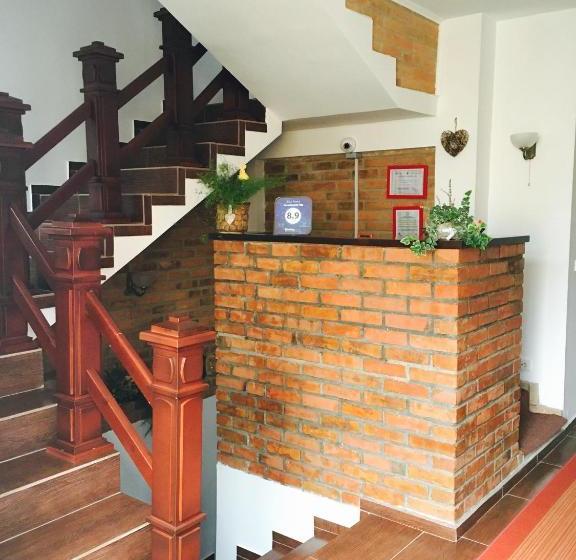 פנסיון Casa Skandik Ház