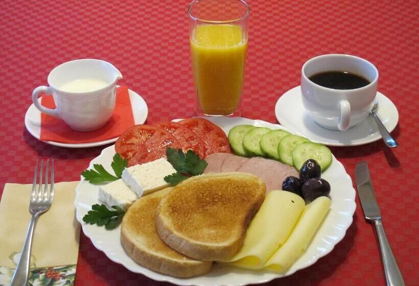 بنسيون Guest House & Bistro Lefterova