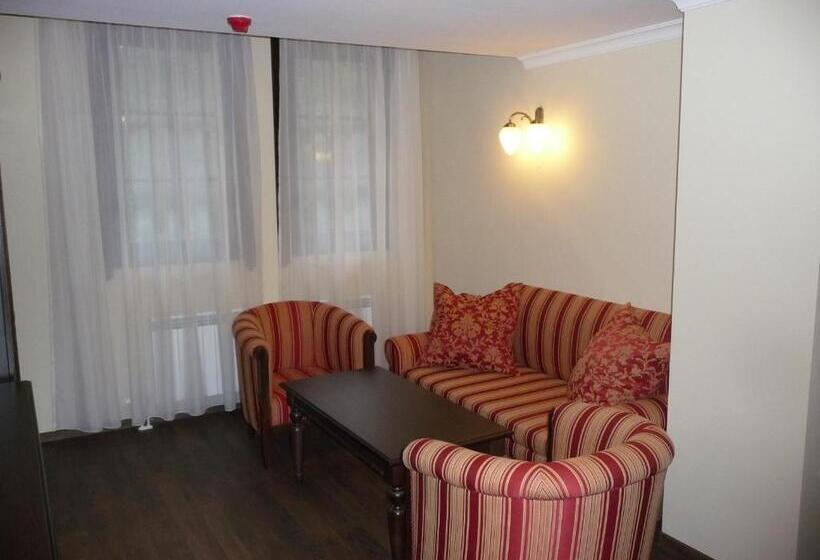אתר נופש Park Hotel Izvorite
