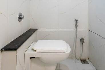 Oyo 27936 Hotel Welcome Tirupati