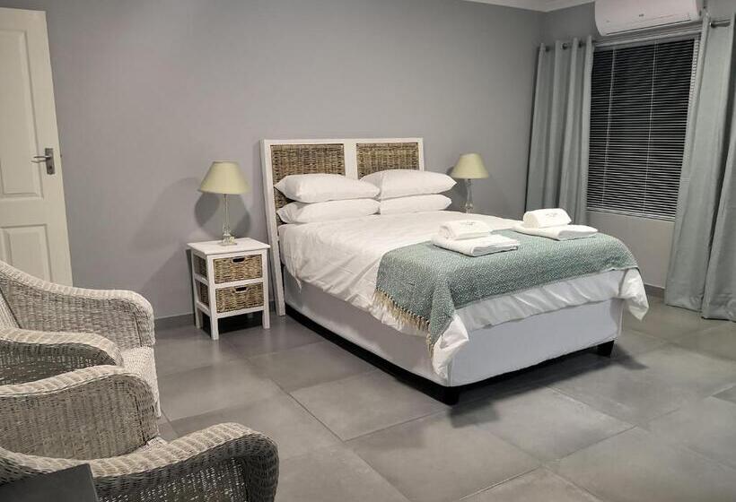 بنسيون Northern Vine Guesthouse B&b Self Catering
