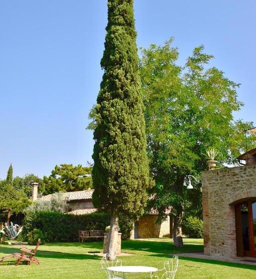 호텔 Podere Le Mezzelune