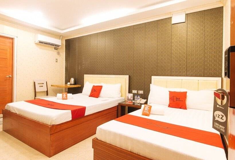 هتل Reddoorz Plus At Winter Benitez