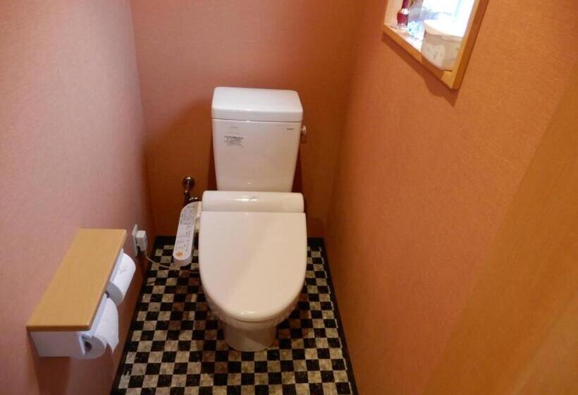 Pensió Tottori Guest House Miraie Base